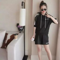 春日焕新装 告别连衣裙，解锁洋气减龄穿搭新风尚